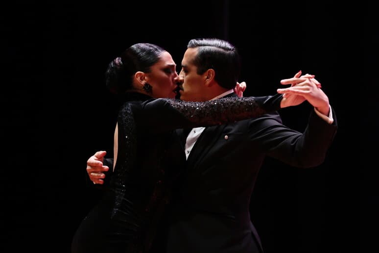 tango